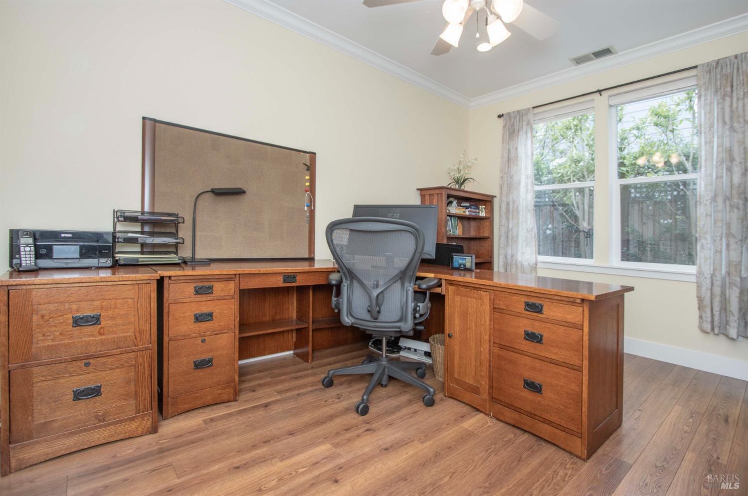 Detail Gallery Image 41 of 54 For 209 Club Dr, Novato,  CA 94945 - 3 Beds | 2/1 Baths