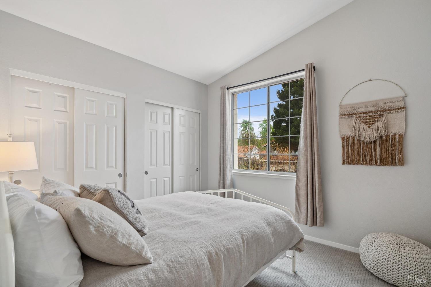 Detail Gallery Image 23 of 29 For 1125 El Macero Way, Windsor,  CA 95492 - 3 Beds | 2/1 Baths