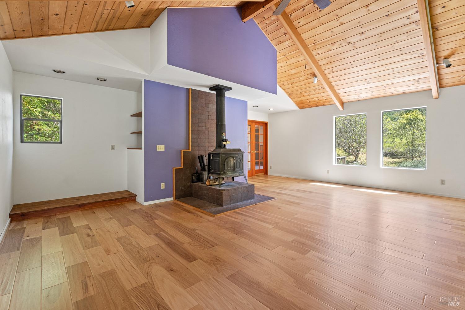 Detail Gallery Image 8 of 43 For 31150 Comptche Ukiah Rd, Comptche,  CA 95427 - 3 Beds | 1/1 Baths