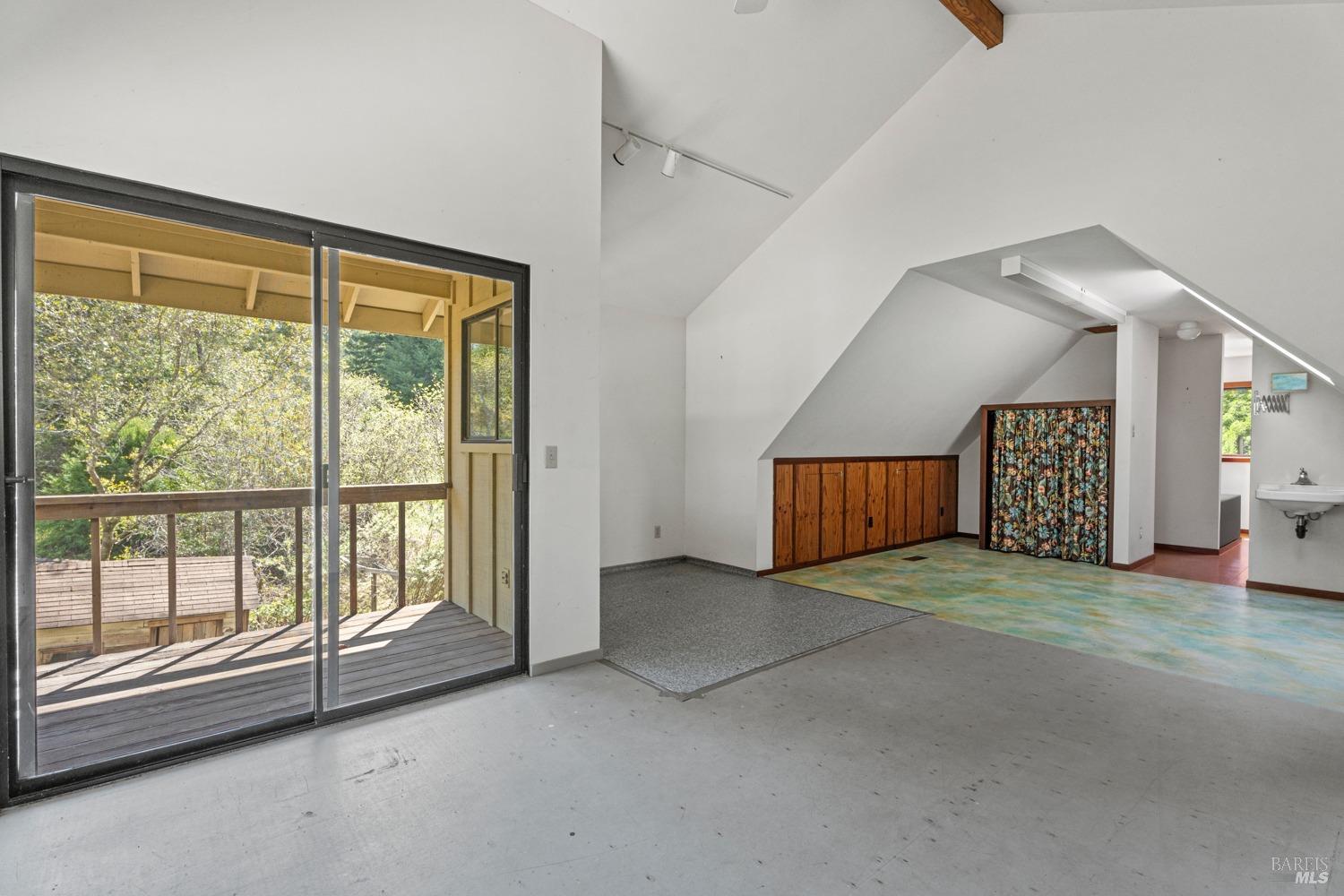 Detail Gallery Image 23 of 43 For 31150 Comptche Ukiah Rd, Comptche,  CA 95427 - 3 Beds | 1/1 Baths