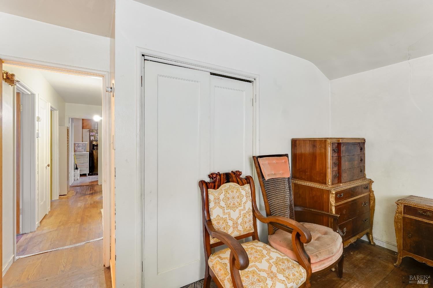 Detail Gallery Image 18 of 58 For 1445 Fairview St St, Berkeley,  CA 94702 - – Beds | – Baths