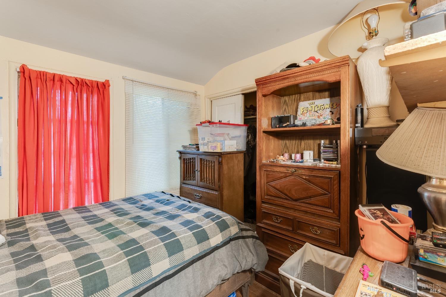 Detail Gallery Image 12 of 58 For 1445 Fairview St St, Berkeley,  CA 94702 - – Beds | – Baths
