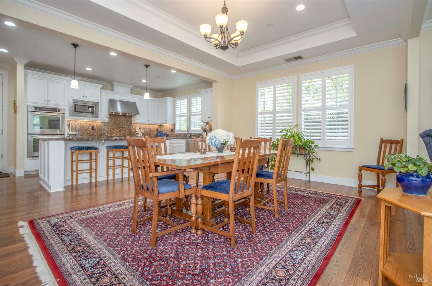 Detail Gallery Image 25 of 54 For 209 Club Dr, Novato,  CA 94945 - 3 Beds | 2/1 Baths