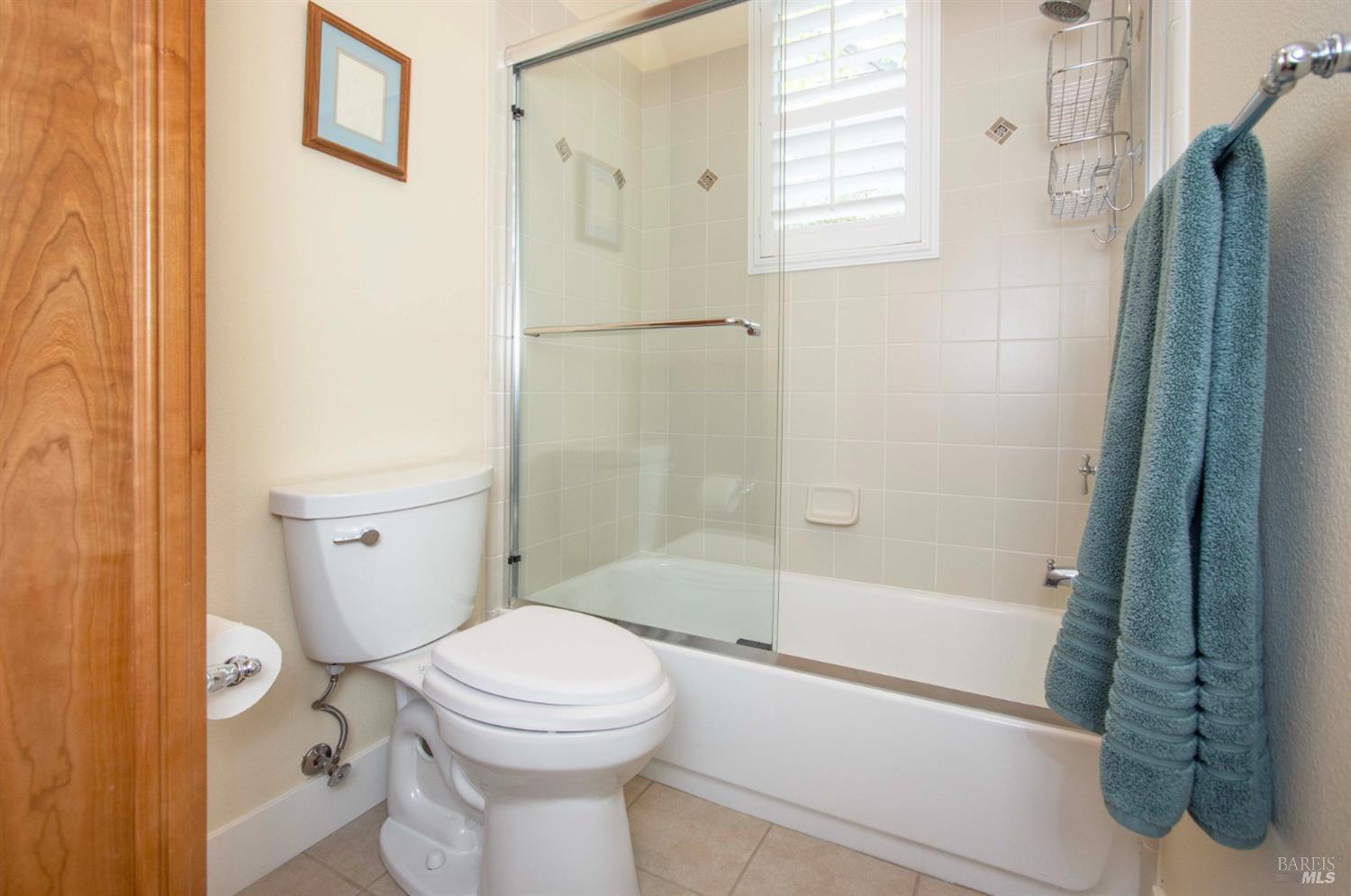 Detail Gallery Image 49 of 54 For 209 Club Dr, Novato,  CA 94945 - 3 Beds | 2/1 Baths