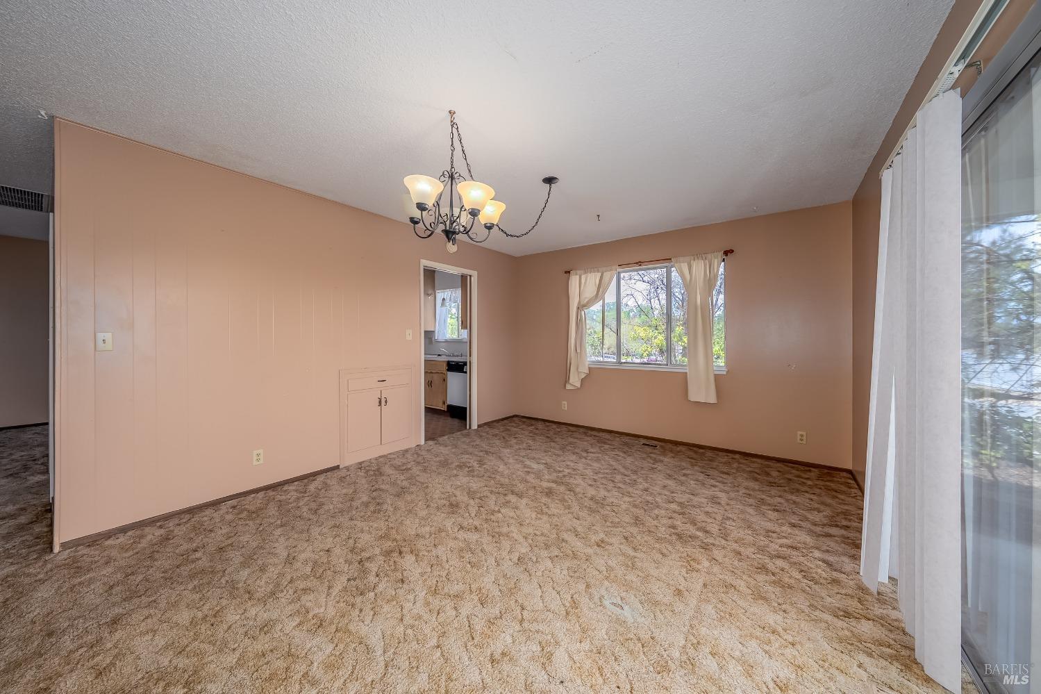 Detail Gallery Image 12 of 62 For 1450 Orchid Way, Lakeport,  CA 95453 - 3 Beds | 2 Baths