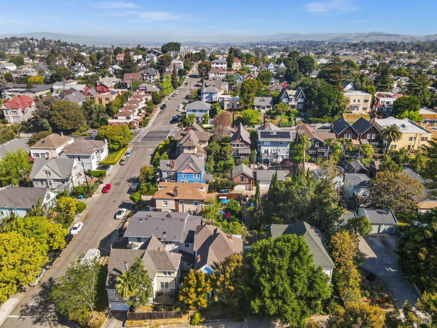 Detail Gallery Image 45 of 56 For 708 York St, Vallejo,  CA 94590 - 4 Beds | 2 Baths