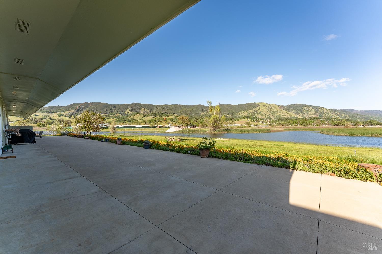 Detail Gallery Image 30 of 49 For 2260 Lakeshore Blvd, Upper Lake,  CA 95485 - 3 Beds | 3 Baths