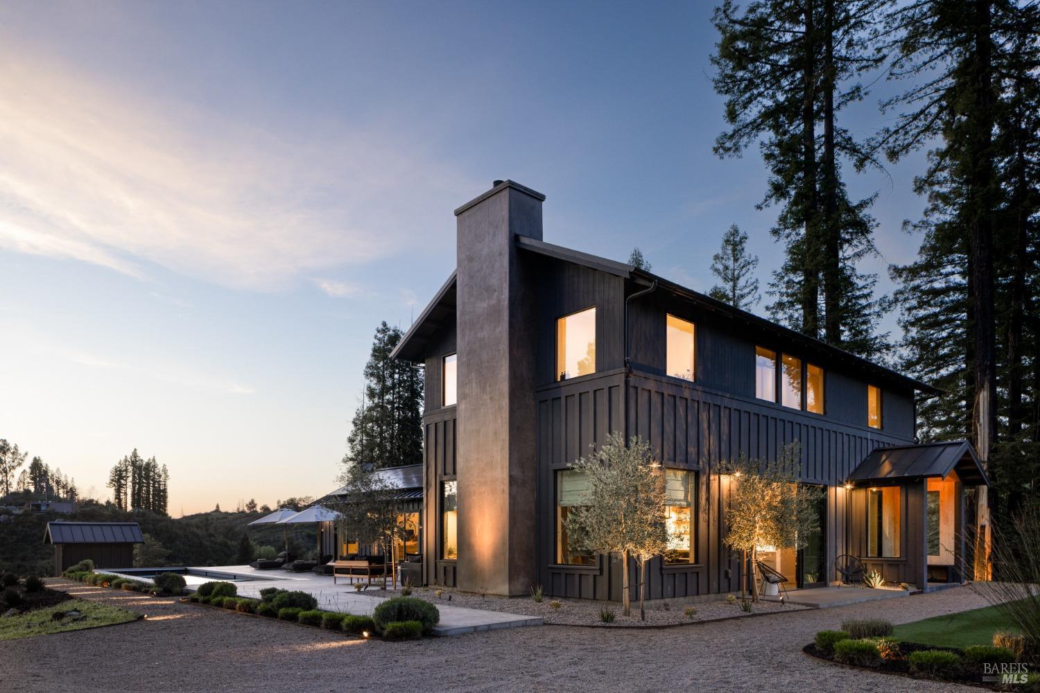 Detail Gallery Image 1 of 36 For 3870 Mountain Home Ranch Rd, Calistoga,  CA 94515 - 4 Beds | 4/2 Baths