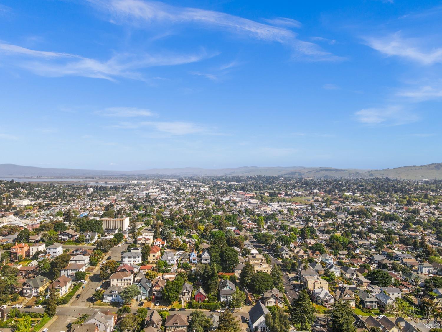 Detail Gallery Image 50 of 56 For 708 York St, Vallejo,  CA 94590 - 4 Beds | 2 Baths