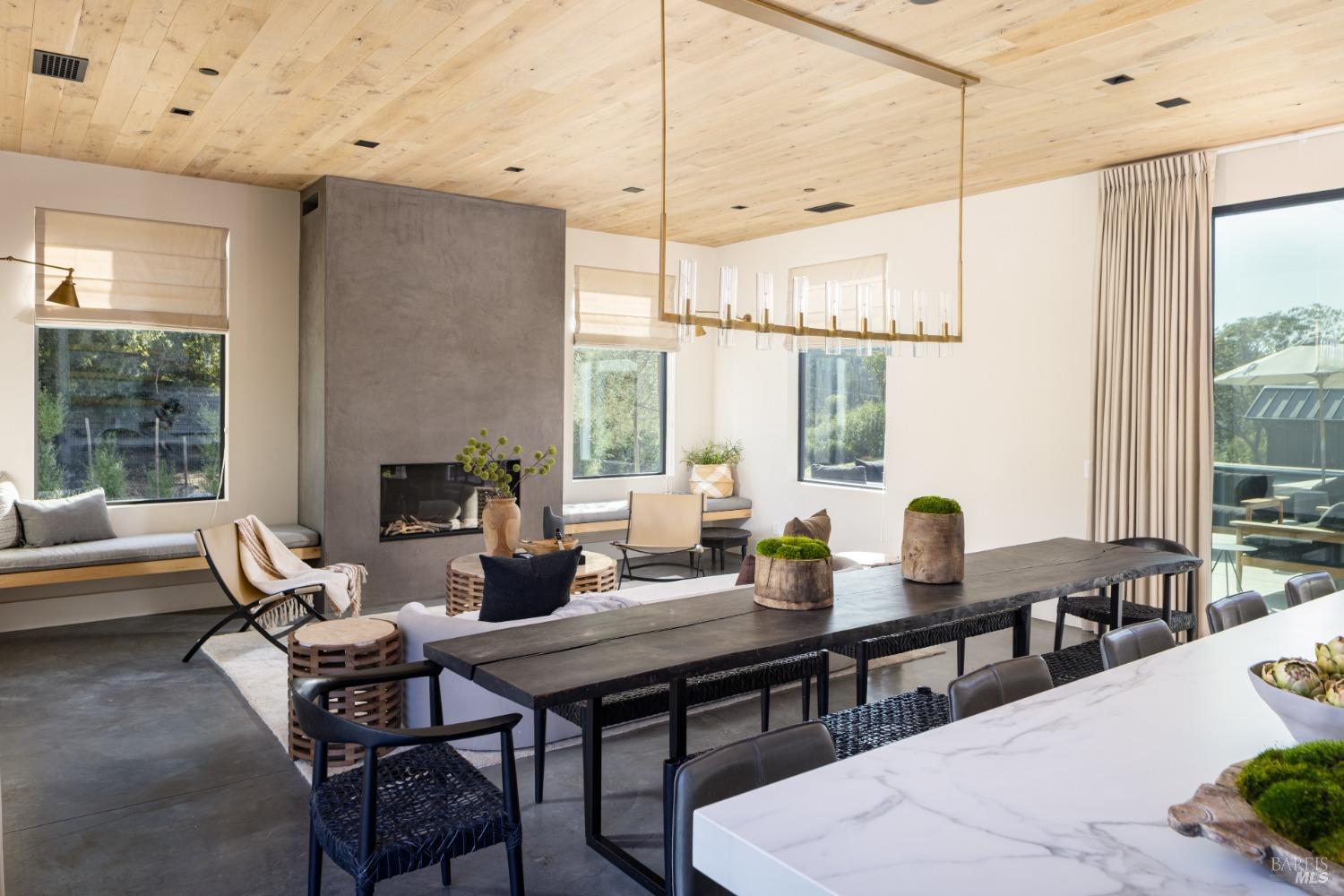 Detail Gallery Image 25 of 36 For 3870 Mountain Home Ranch Rd, Calistoga,  CA 94515 - 4 Beds | 4/2 Baths