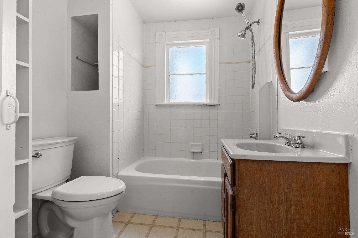 Detail Gallery Image 32 of 56 For 708 York St, Vallejo,  CA 94590 - 4 Beds | 2 Baths