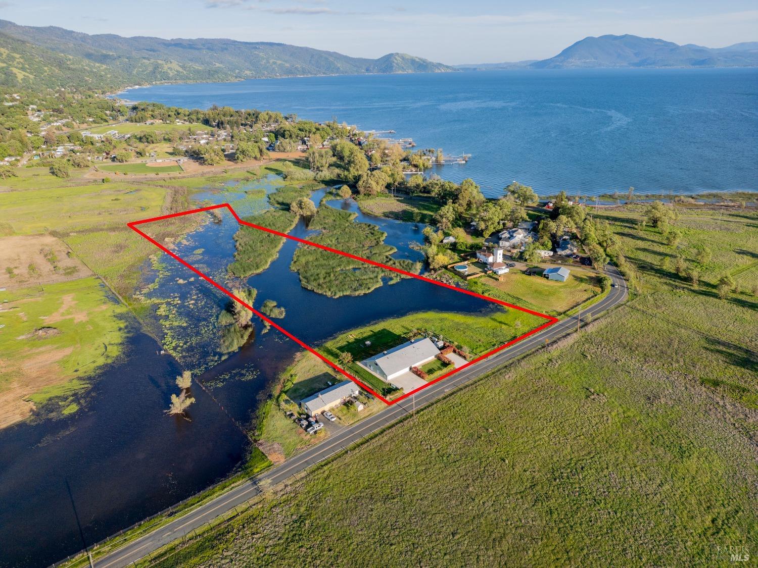 Detail Gallery Image 44 of 49 For 2260 Lakeshore Blvd, Upper Lake,  CA 95485 - 3 Beds | 3 Baths