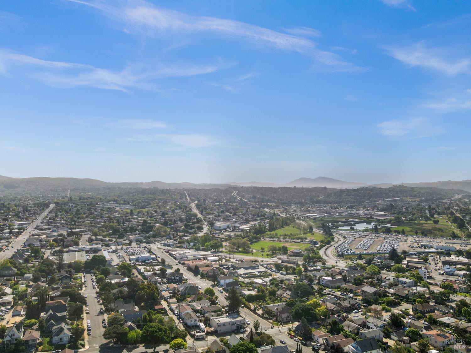 Detail Gallery Image 49 of 56 For 708 York St, Vallejo,  CA 94590 - 4 Beds | 2 Baths