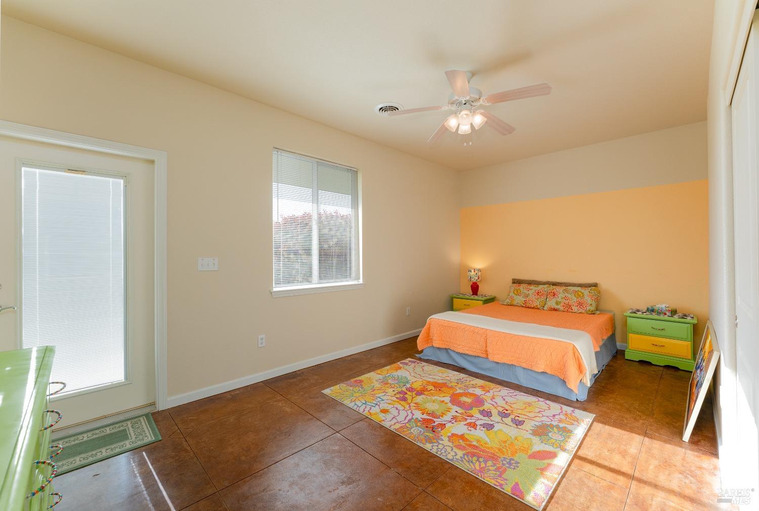 Detail Gallery Image 18 of 49 For 2260 Lakeshore Blvd, Upper Lake,  CA 95485 - 3 Beds | 3 Baths