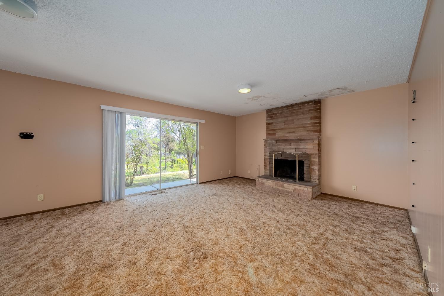 Detail Gallery Image 10 of 62 For 1450 Orchid Way, Lakeport,  CA 95453 - 3 Beds | 2 Baths