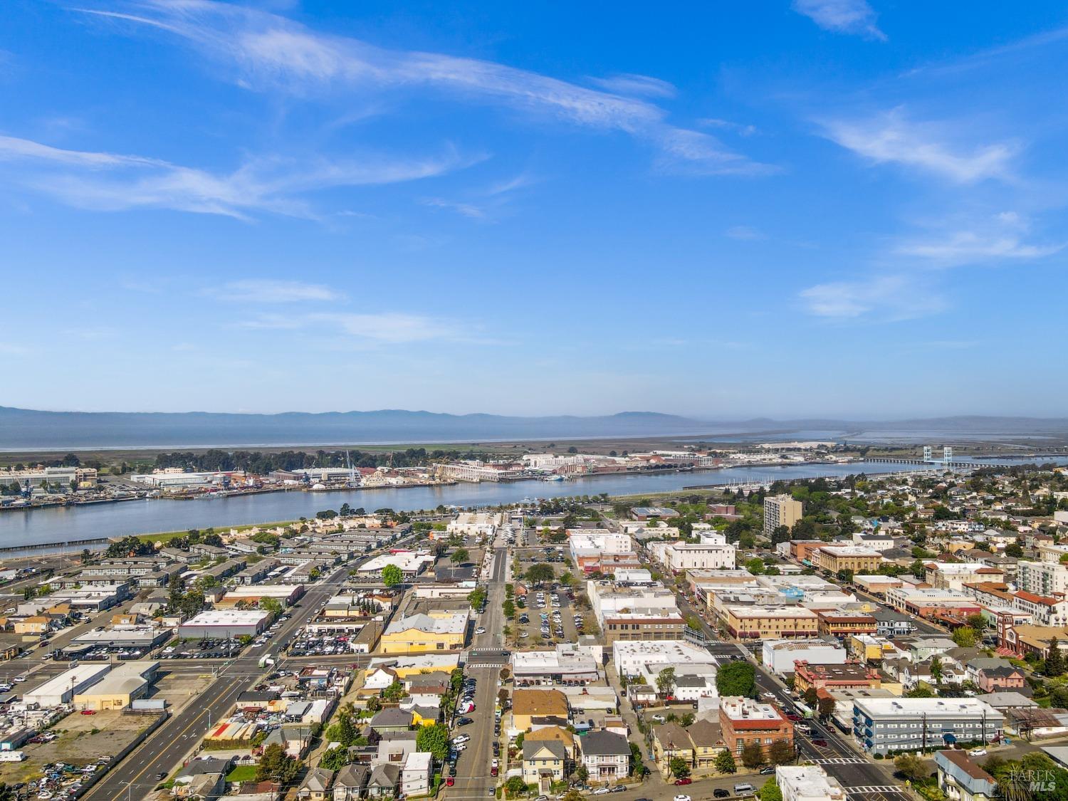 Detail Gallery Image 46 of 56 For 708 York St, Vallejo,  CA 94590 - 4 Beds | 2 Baths