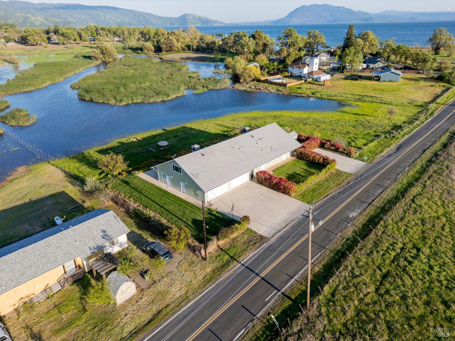 Detail Gallery Image 42 of 49 For 2260 Lakeshore Blvd, Upper Lake,  CA 95485 - 3 Beds | 3 Baths