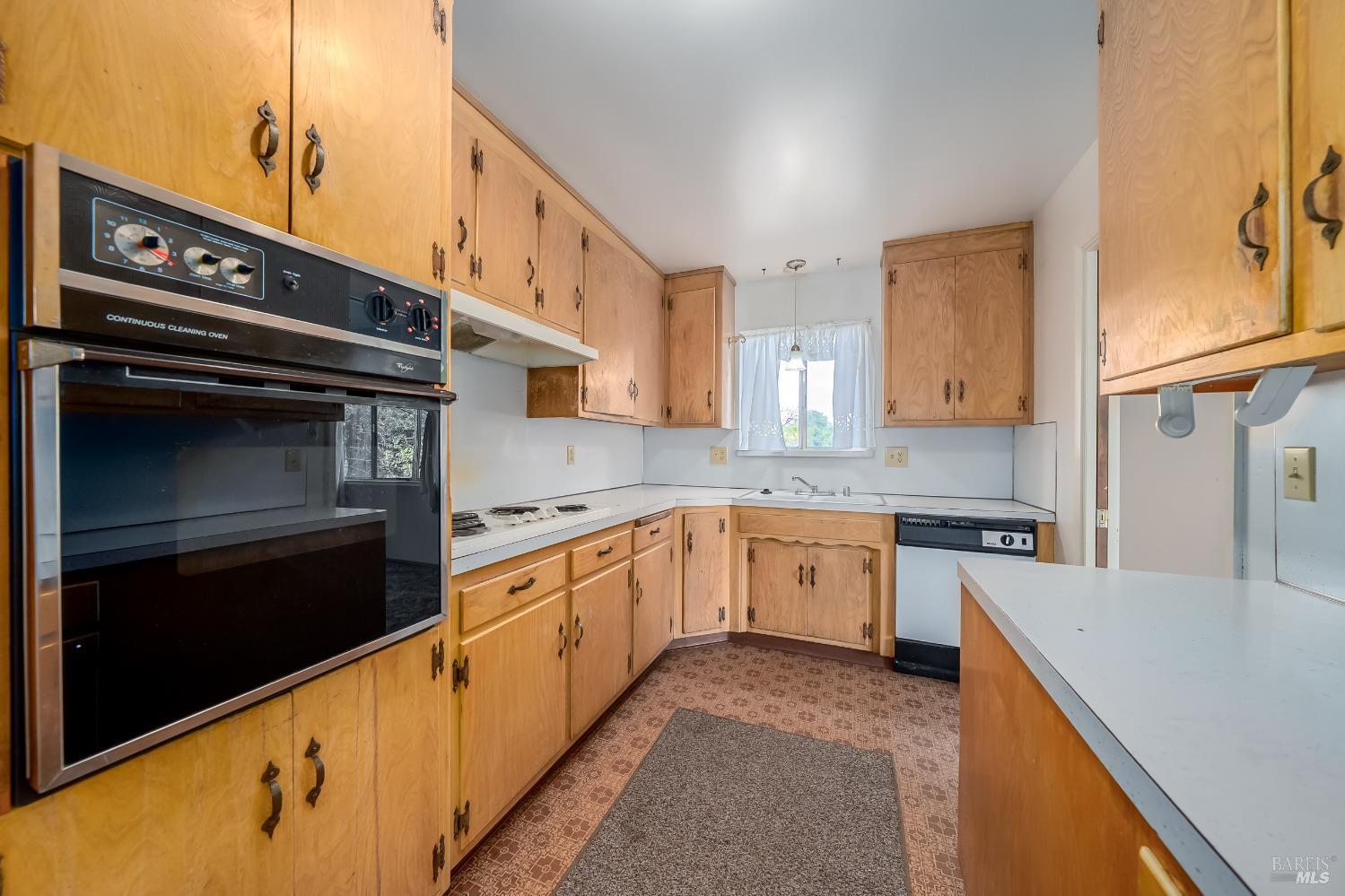 Detail Gallery Image 4 of 62 For 1450 Orchid Way, Lakeport,  CA 95453 - 3 Beds | 2 Baths