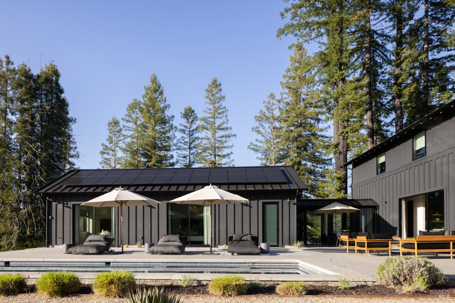 Detail Gallery Image 13 of 36 For 3870 Mountain Home Ranch Rd, Calistoga,  CA 94515 - 4 Beds | 4/2 Baths