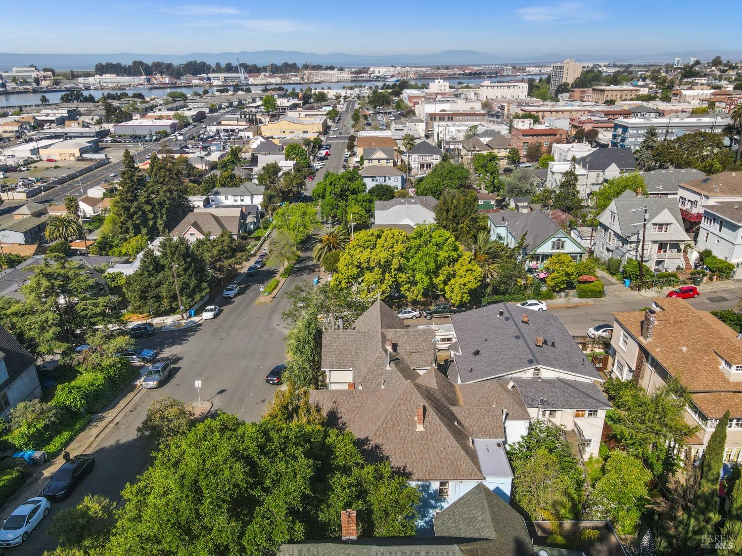 Detail Gallery Image 56 of 56 For 708 York St, Vallejo,  CA 94590 - 4 Beds | 2 Baths