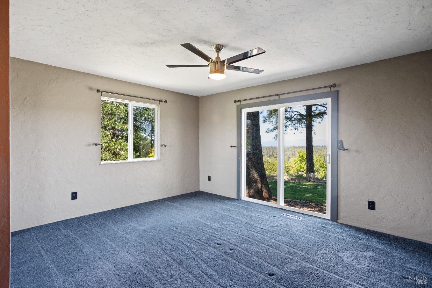 Detail Gallery Image 8 of 26 For 6867 Alpine Ridge Rd, Shingletown,  CA 96088 - 3 Beds | 3 Baths