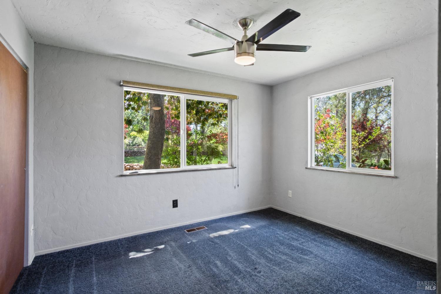 Detail Gallery Image 13 of 26 For 6867 Alpine Ridge Rd, Shingletown,  CA 96088 - 3 Beds | 3 Baths
