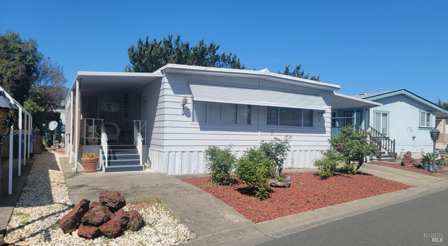 Detail Gallery Image 3 of 17 For 460 E Gobbi St #25,  Ukiah,  CA 95482 - 2 Beds | 2 Baths