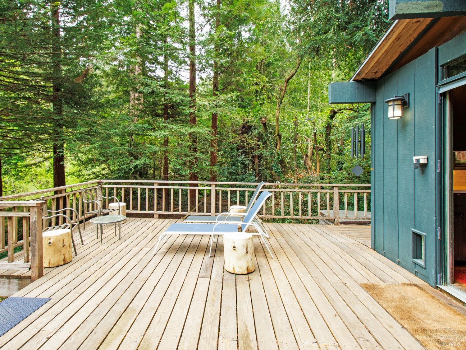 Detail Gallery Image 22 of 39 For 2660 Cazadero Hwy, Cazadero,  CA 95421 - 2 Beds | 1 Baths