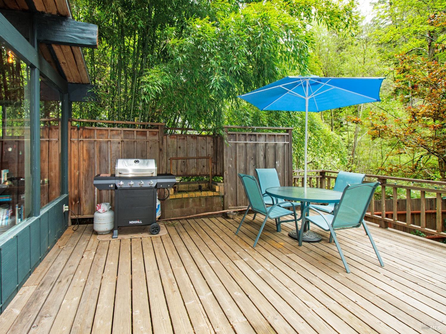 Detail Gallery Image 21 of 39 For 2660 Cazadero Hwy, Cazadero,  CA 95421 - 2 Beds | 1 Baths