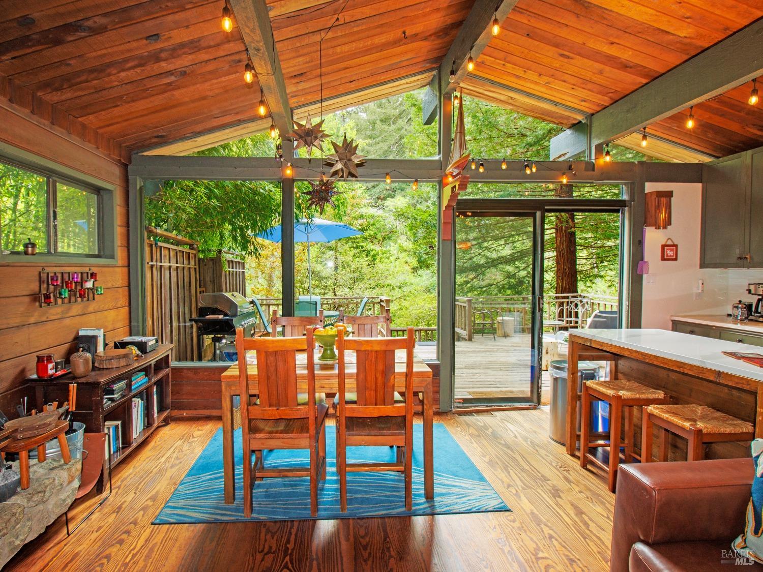 Detail Gallery Image 5 of 39 For 2660 Cazadero Hwy, Cazadero,  CA 95421 - 2 Beds | 1 Baths