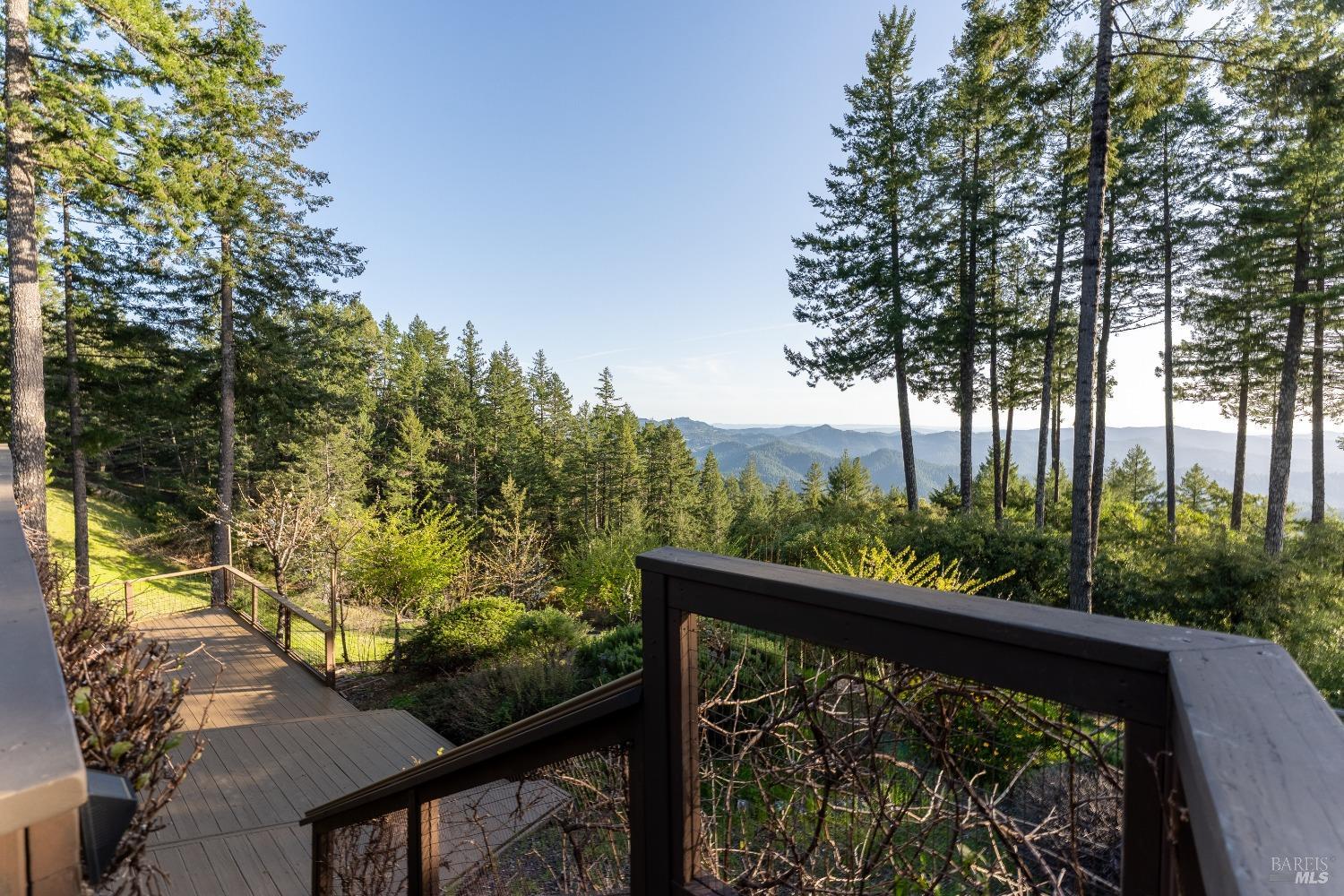 Detail Gallery Image 24 of 39 For 27040 Ridge Rd, Willits,  CA 95490 - 3 Beds | 2/1 Baths