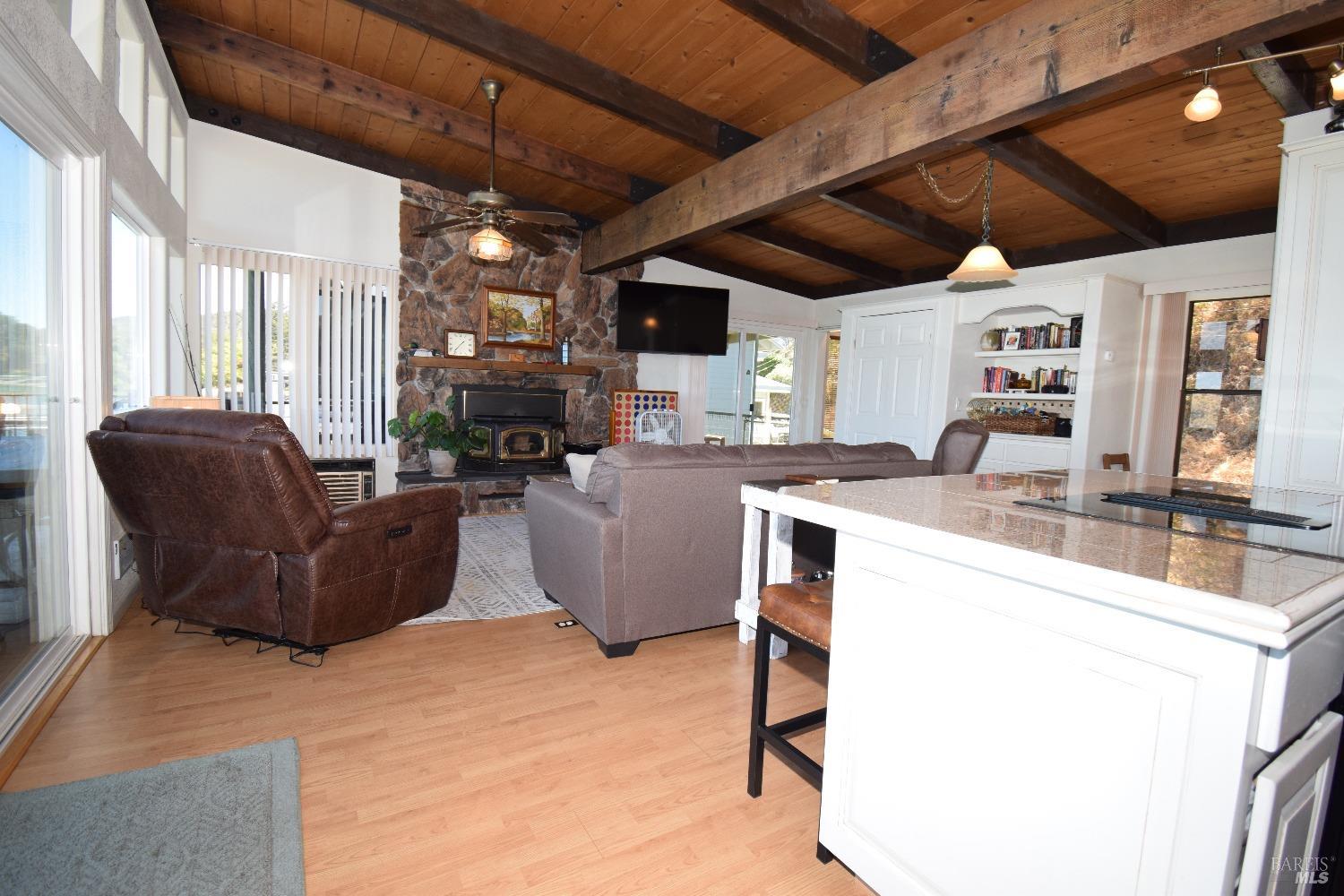 Detail Gallery Image 3 of 34 For 12250 Baylis Cove Rd, Lower Lake,  CA 95457 - 2 Beds | 2 Baths