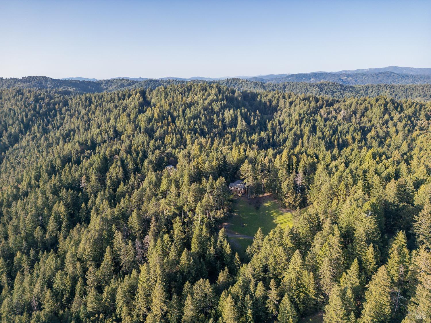 Detail Gallery Image 13 of 39 For 27040 Ridge Rd, Willits,  CA 95490 - 3 Beds | 2/1 Baths