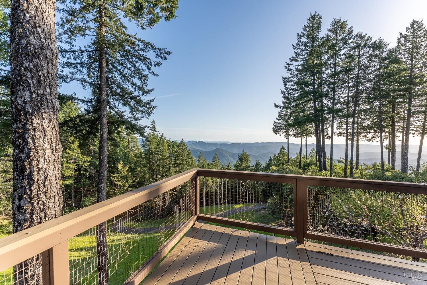 Detail Gallery Image 35 of 39 For 27040 Ridge Rd, Willits,  CA 95490 - 3 Beds | 2/1 Baths