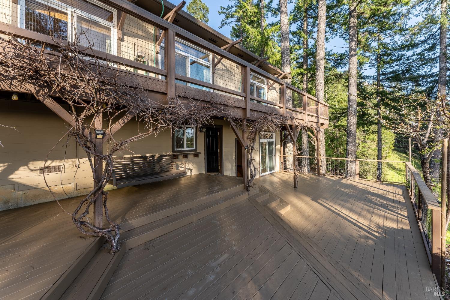 Detail Gallery Image 27 of 39 For 27040 Ridge Rd, Willits,  CA 95490 - 3 Beds | 2/1 Baths