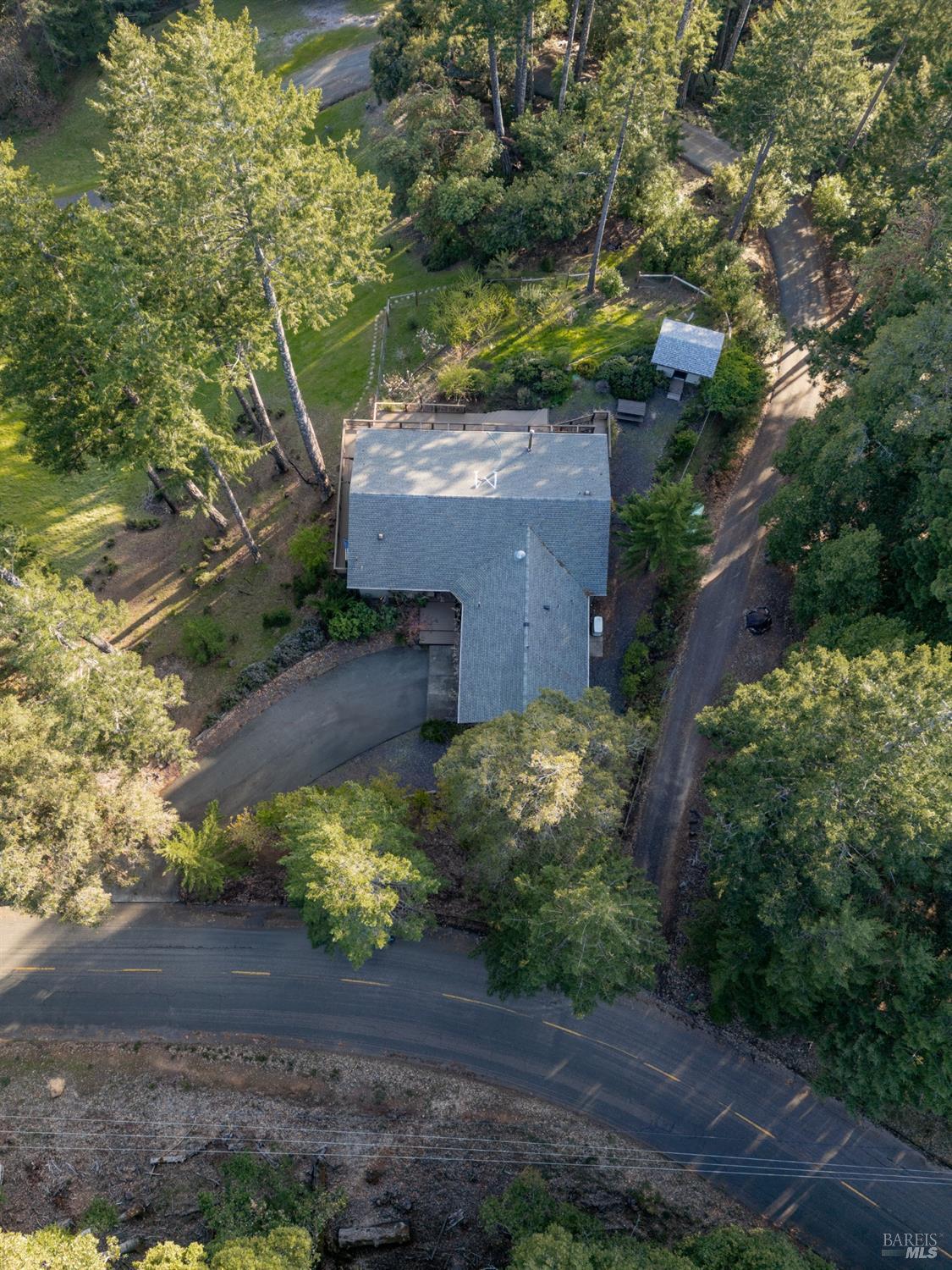 Detail Gallery Image 37 of 39 For 27040 Ridge Rd, Willits,  CA 95490 - 3 Beds | 2/1 Baths