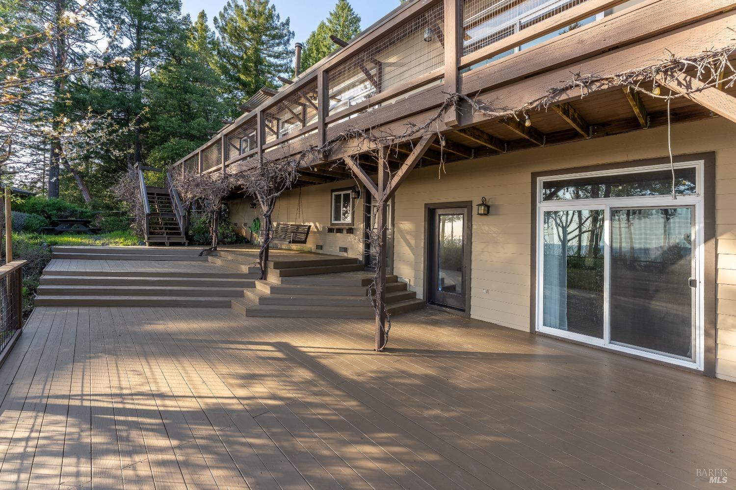 Detail Gallery Image 33 of 39 For 27040 Ridge Rd, Willits,  CA 95490 - 3 Beds | 2/1 Baths