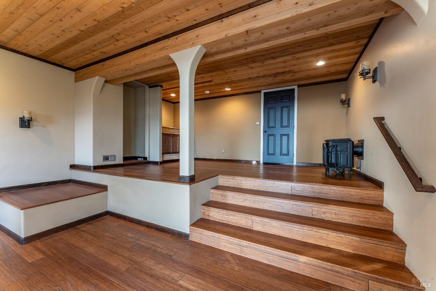 Detail Gallery Image 29 of 39 For 27040 Ridge Rd, Willits,  CA 95490 - 3 Beds | 2/1 Baths