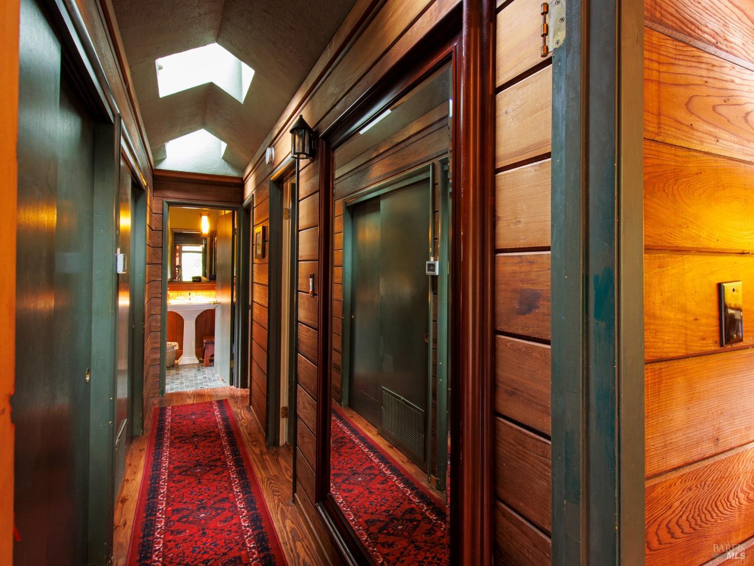 Detail Gallery Image 10 of 39 For 2660 Cazadero Hwy, Cazadero,  CA 95421 - 2 Beds | 1 Baths