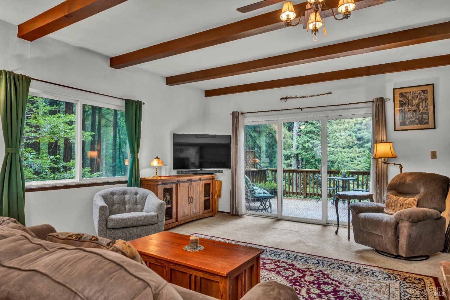 Detail Gallery Image 5 of 42 For 17 Springhill Dr, Cazadero,  CA 95421 - 2 Beds | 2 Baths