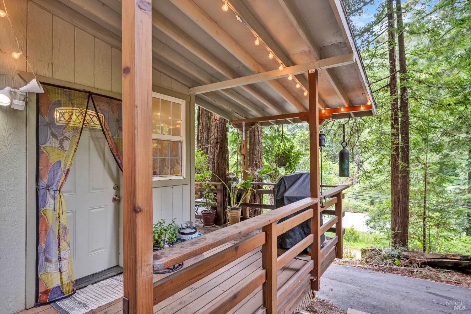 Detail Gallery Image 32 of 42 For 17 Springhill Dr, Cazadero,  CA 95421 - 2 Beds | 2 Baths