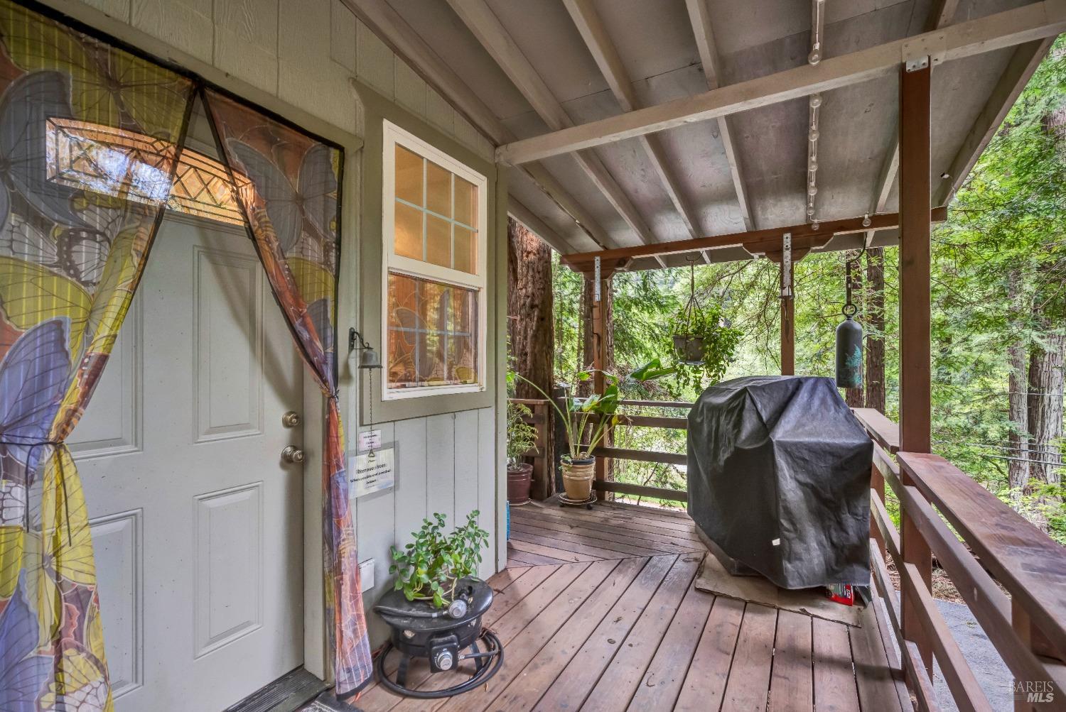 Detail Gallery Image 31 of 42 For 17 Springhill Dr, Cazadero,  CA 95421 - 2 Beds | 2 Baths