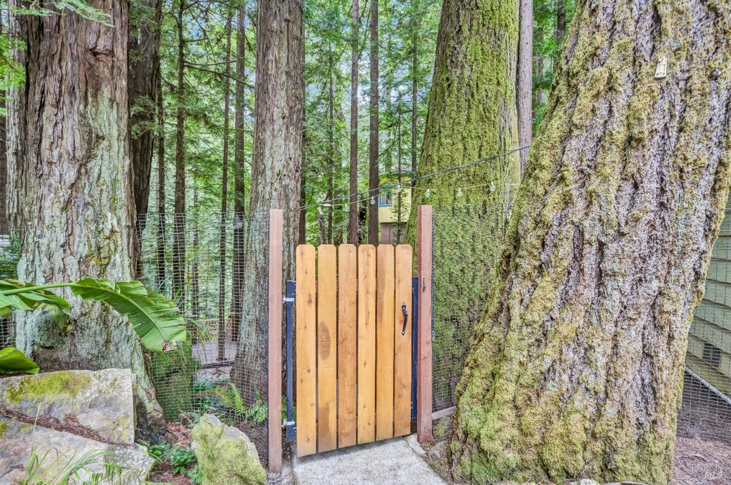 Detail Gallery Image 24 of 42 For 17 Springhill Dr, Cazadero,  CA 95421 - 2 Beds | 2 Baths