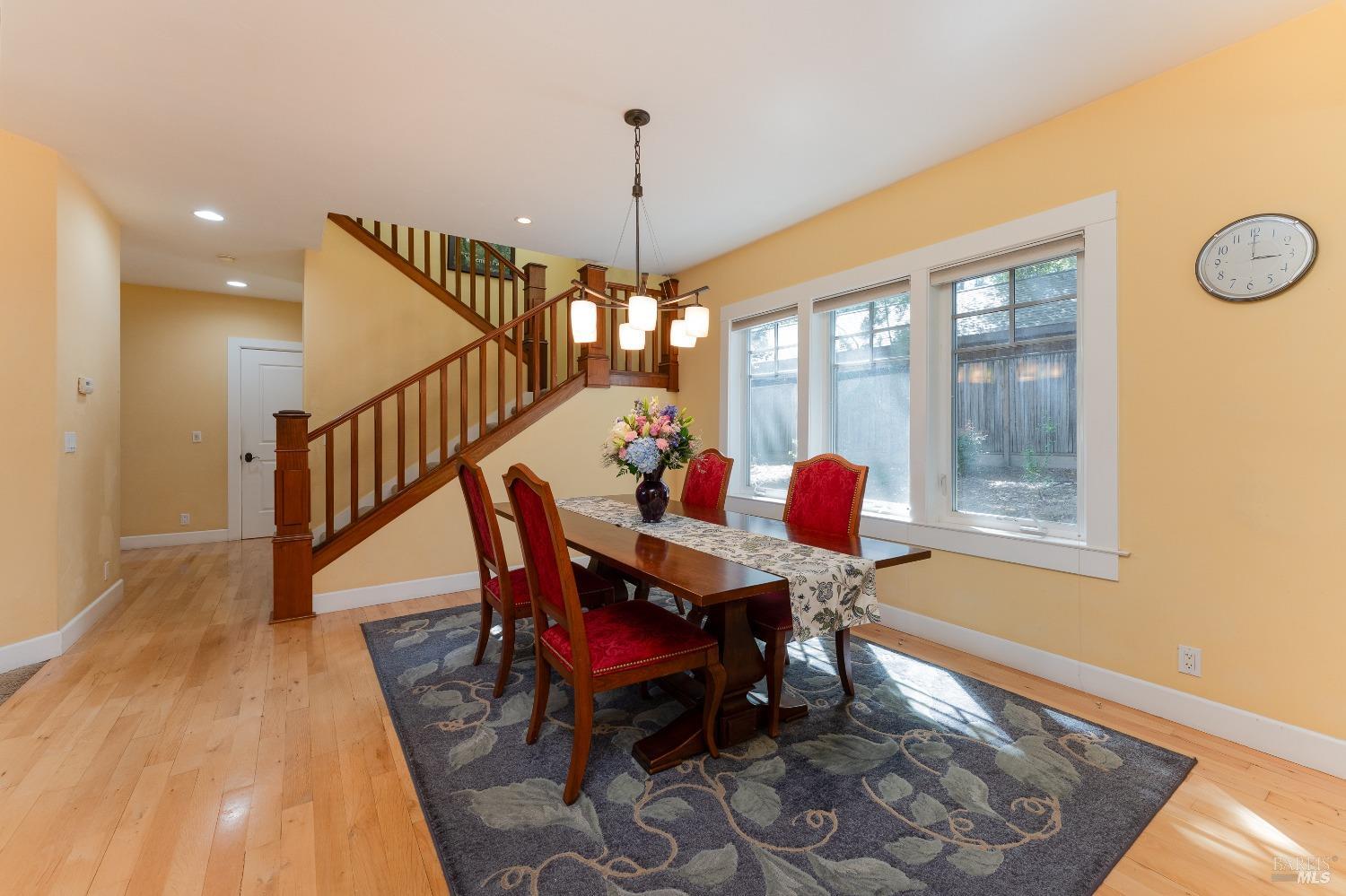 Detail Gallery Image 14 of 42 For 1595 Crane Ter, Ukiah,  CA 95482 - 5 Beds | 3 Baths