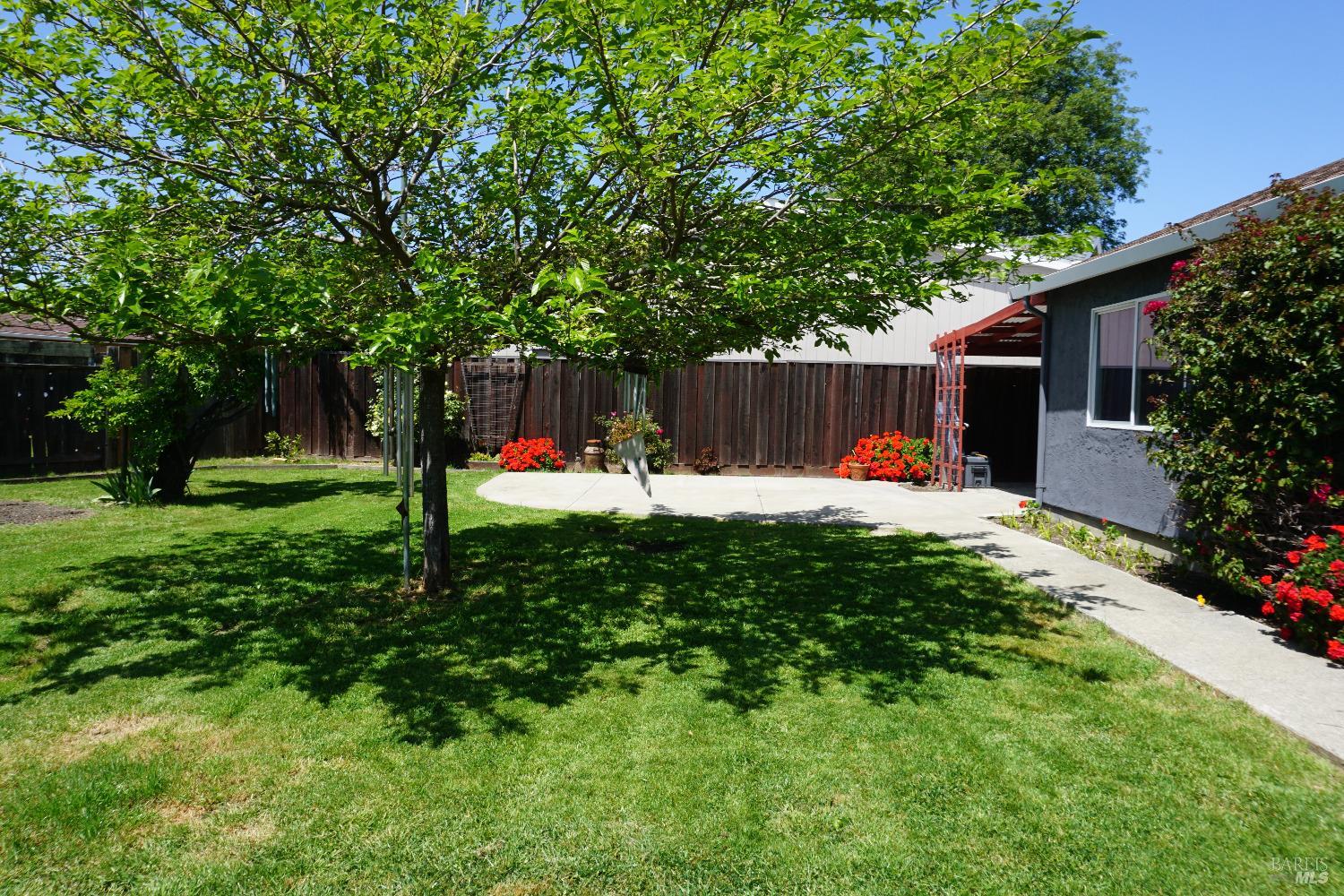 Detail Gallery Image 45 of 47 For 121 Forsythia Ct, Vallejo,  CA 94589 - 3 Beds | 2 Baths