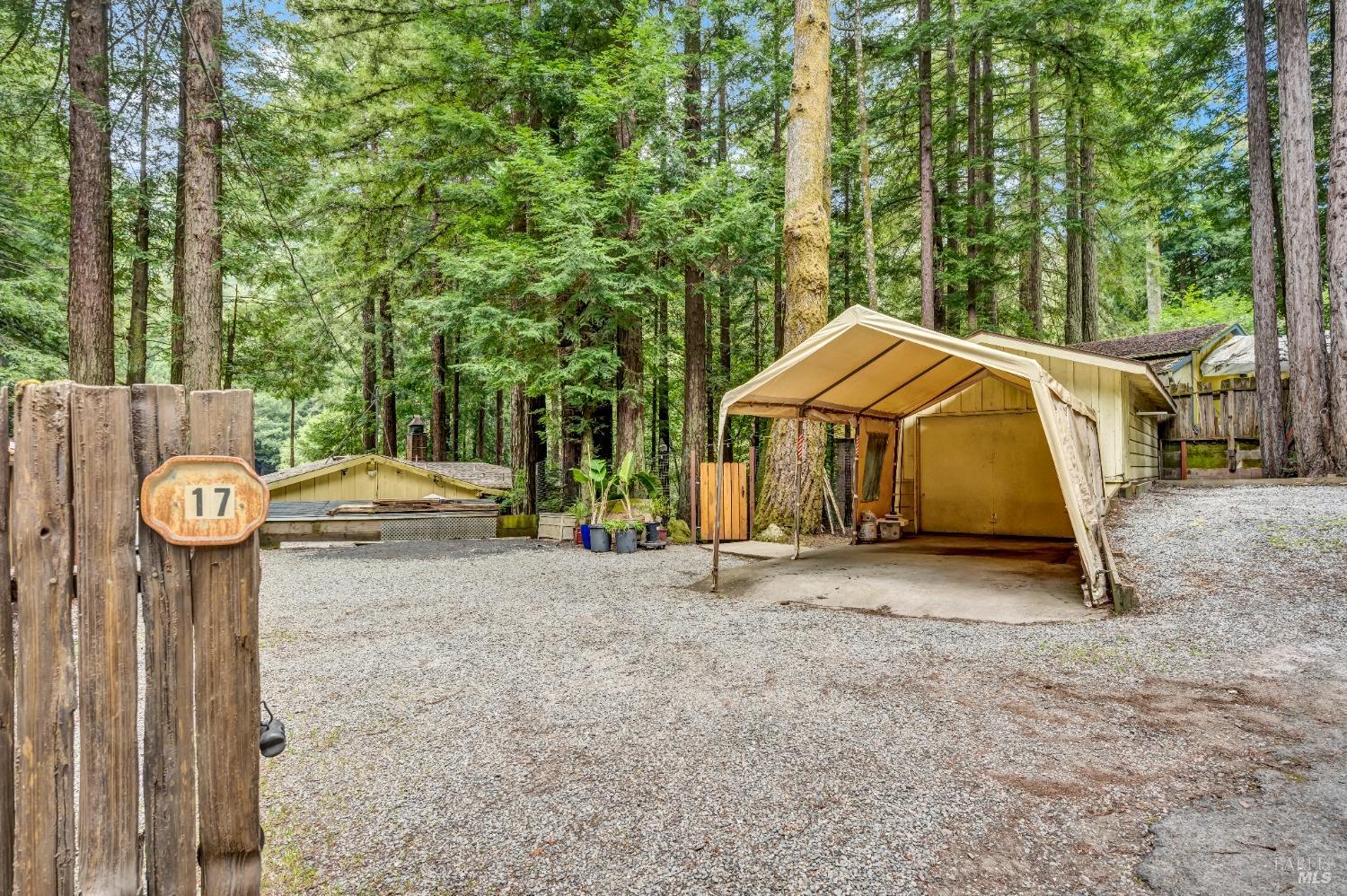 Detail Gallery Image 23 of 42 For 17 Springhill Dr, Cazadero,  CA 95421 - 2 Beds | 2 Baths