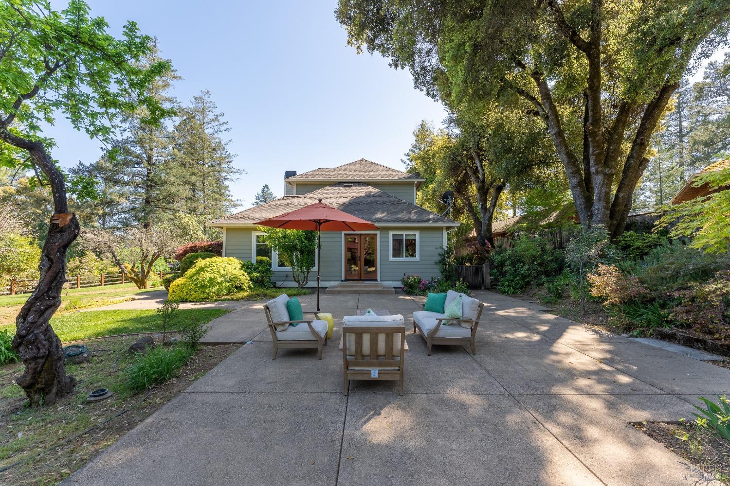 Detail Gallery Image 29 of 42 For 1595 Crane Ter, Ukiah,  CA 95482 - 5 Beds | 3 Baths