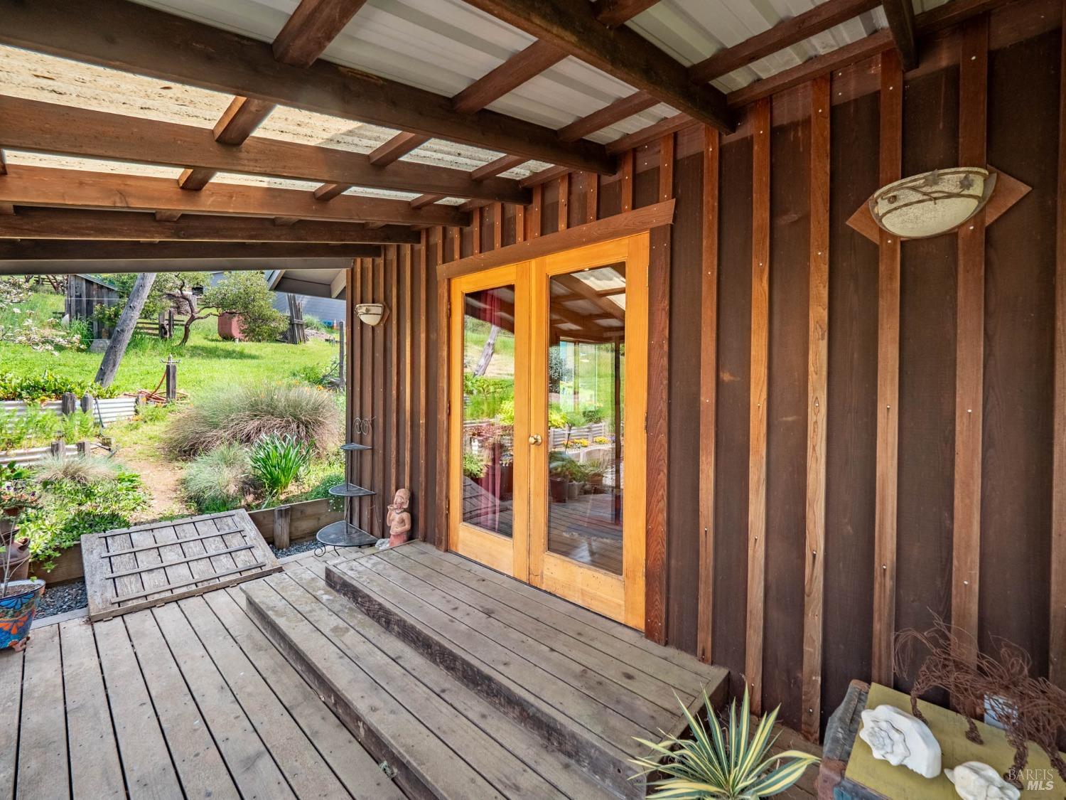 Detail Gallery Image 71 of 98 For 16121 Deer Meadows Rd, Boonville,  CA 95415 - 4 Beds | 3/1 Baths