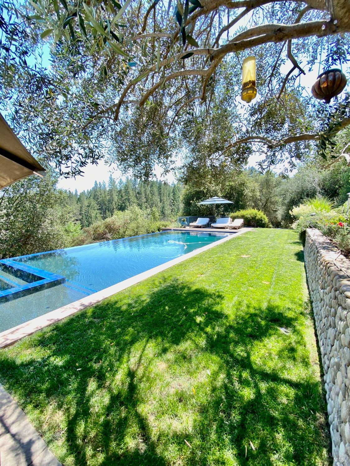 Detail Gallery Image 55 of 81 For 3594 Silverado Trl, Saint Helena,  CA 94574 - 5 Beds | 2/1 Baths