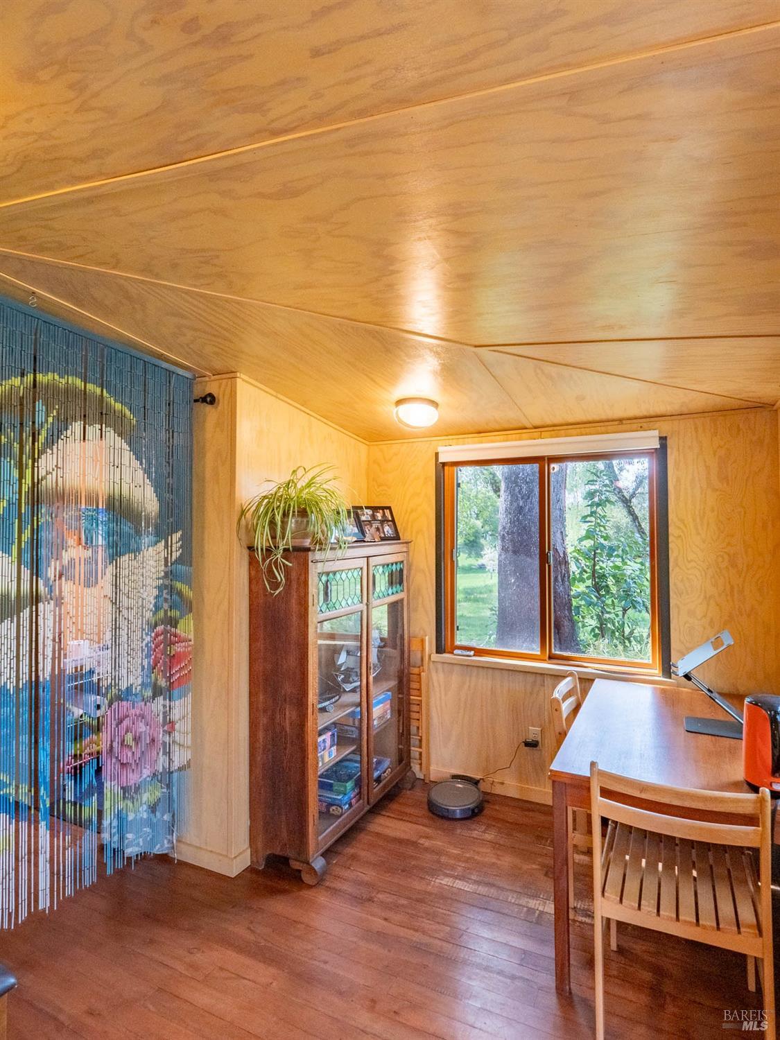 Detail Gallery Image 55 of 98 For 16121 Deer Meadows Rd, Boonville,  CA 95415 - 4 Beds | 3/1 Baths